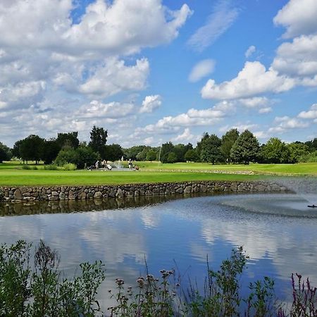 Aparthotel Am Golfclub Treudelberg Hamburg Exterior foto